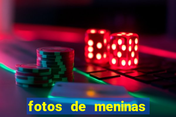 fotos de meninas no espelho cacheada