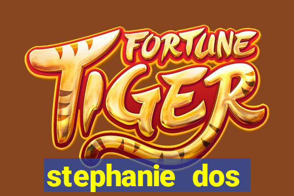 stephanie dos santos carvalho santana