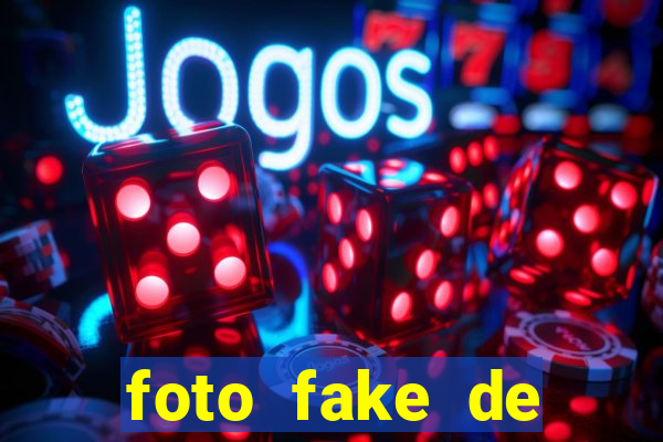 foto fake de menina cacheada