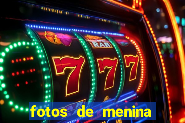 fotos de menina cacheada fake