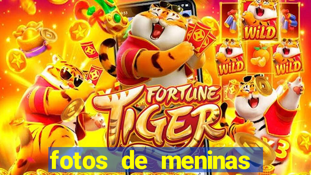fotos de meninas cacheadas no espelho